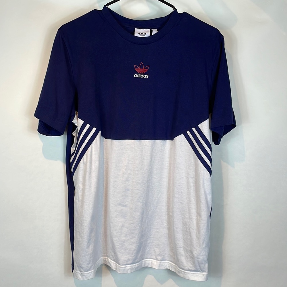 Men's Adidas 100% Cotton Shirt. New, No tag, but never worn.